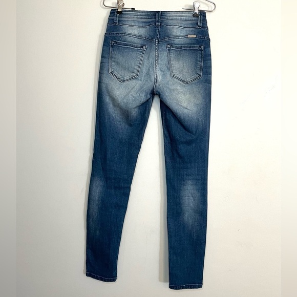 KanCan Women's Mid Rise Distressed Skinny Jeans Sz 26 - Picture 4 of 7